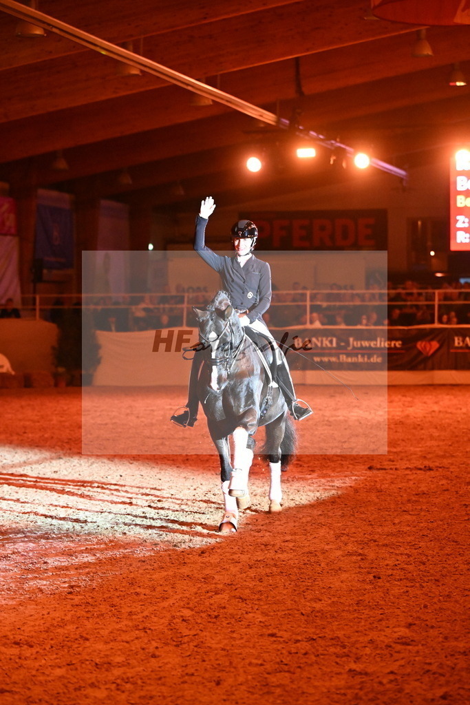 Bonds_Hoffrogge_3262975 | hf-fotografie - Realisiert mit Pictrs.com