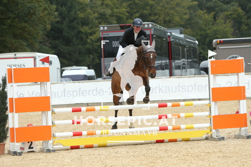 DL2Q5474 | Willkommen bei Brunnmayr - Design & Fotografie – Ihrem Spezialisten für Reitturniere und Pferdeveranstaltungen in Oberösterreich, Salzburg und Bayern! Seit über 17 Jahren sind wir leidenschaftlich dabei.