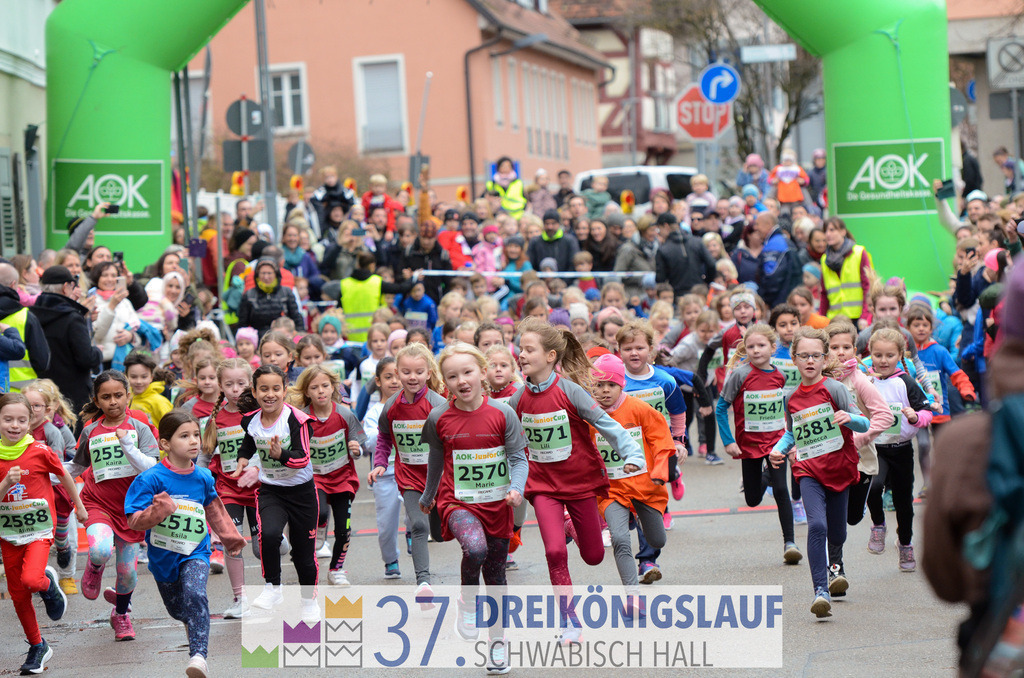 AOK JuniorCup 400m | 3Koenigslauf 2023 - Realisiert mit Pictrs.com