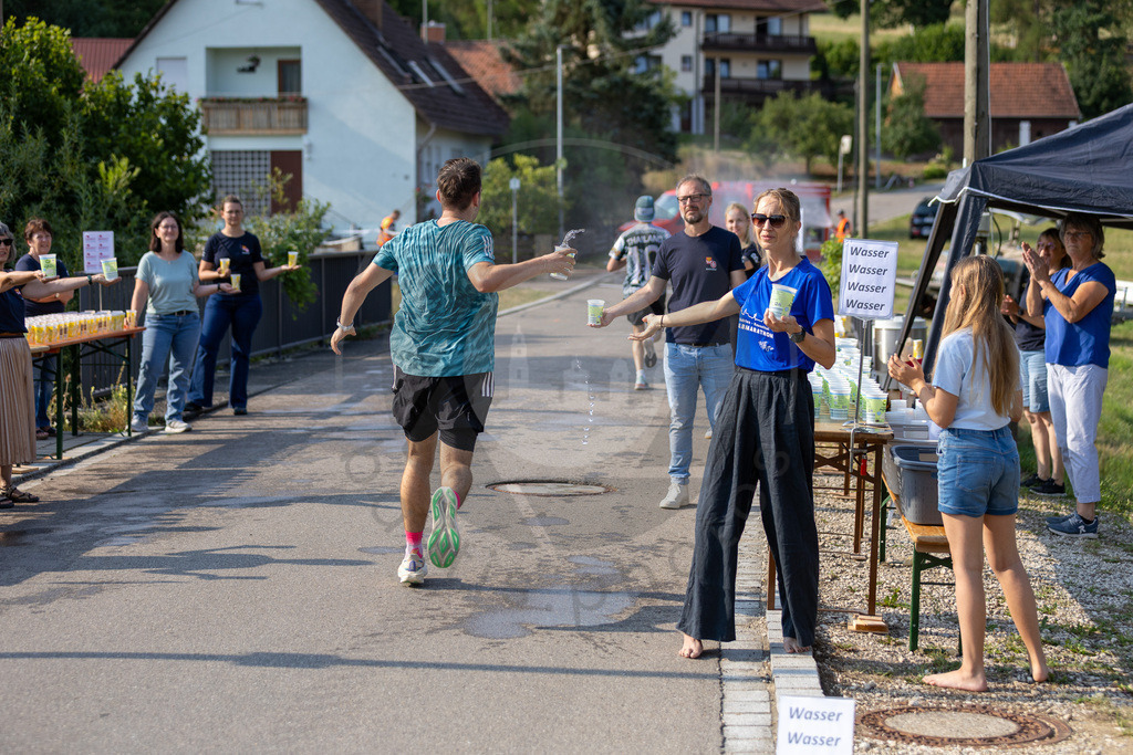 2026-07-26 Halbmarathon Moenchsdeggingen - 00111 | bastis.photos - Realisiert mit Pictrs.com