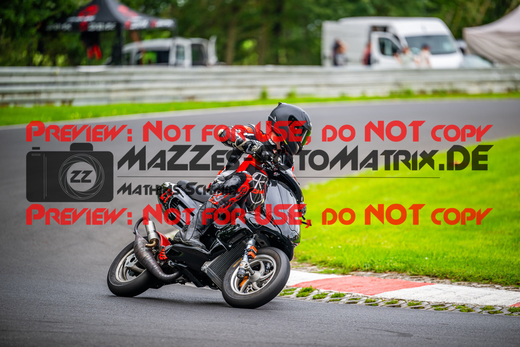 MaZZes_FotoMatrix_230827_1009 | K2