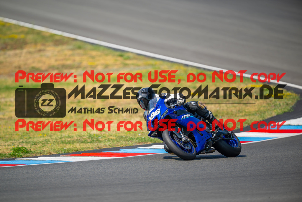 MaZZes-Fotomatrix-20260805-518317 | R1