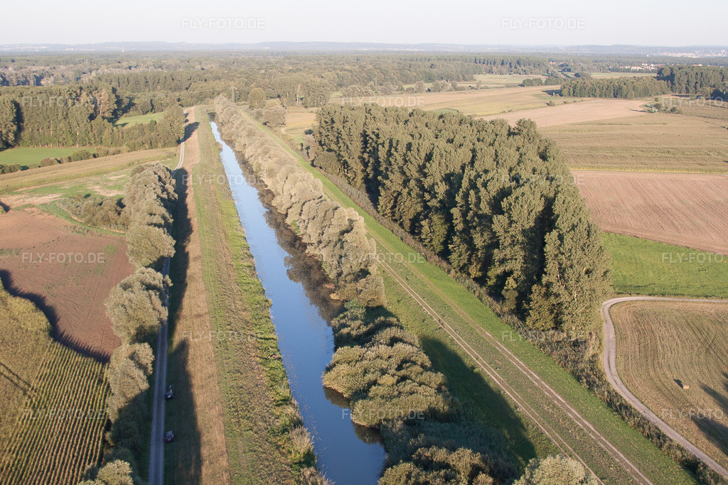 Luftbild: Saalbachkanal im Ortsteil Rußheim in Dettenheim im Bundesland Baden-Württemberg in Deutschland. Foto: IMG_59702.jpg vom 04.09.2013 durch Werner Riehm/FLY-FOTO.de