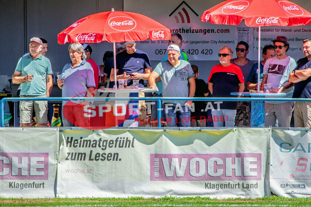 ASV Klagenfurt - Donau Klagenfurt | Zuschauer ; ASV Klagenfurt - Donau Klagenfurt am 31.07.2022 in Klagenfurt
(ASV Platz Annabichl), AUSTRIA, (Photo by Ernst Krawagner sport-fan.at) - Realisiert mit Pictrs.com