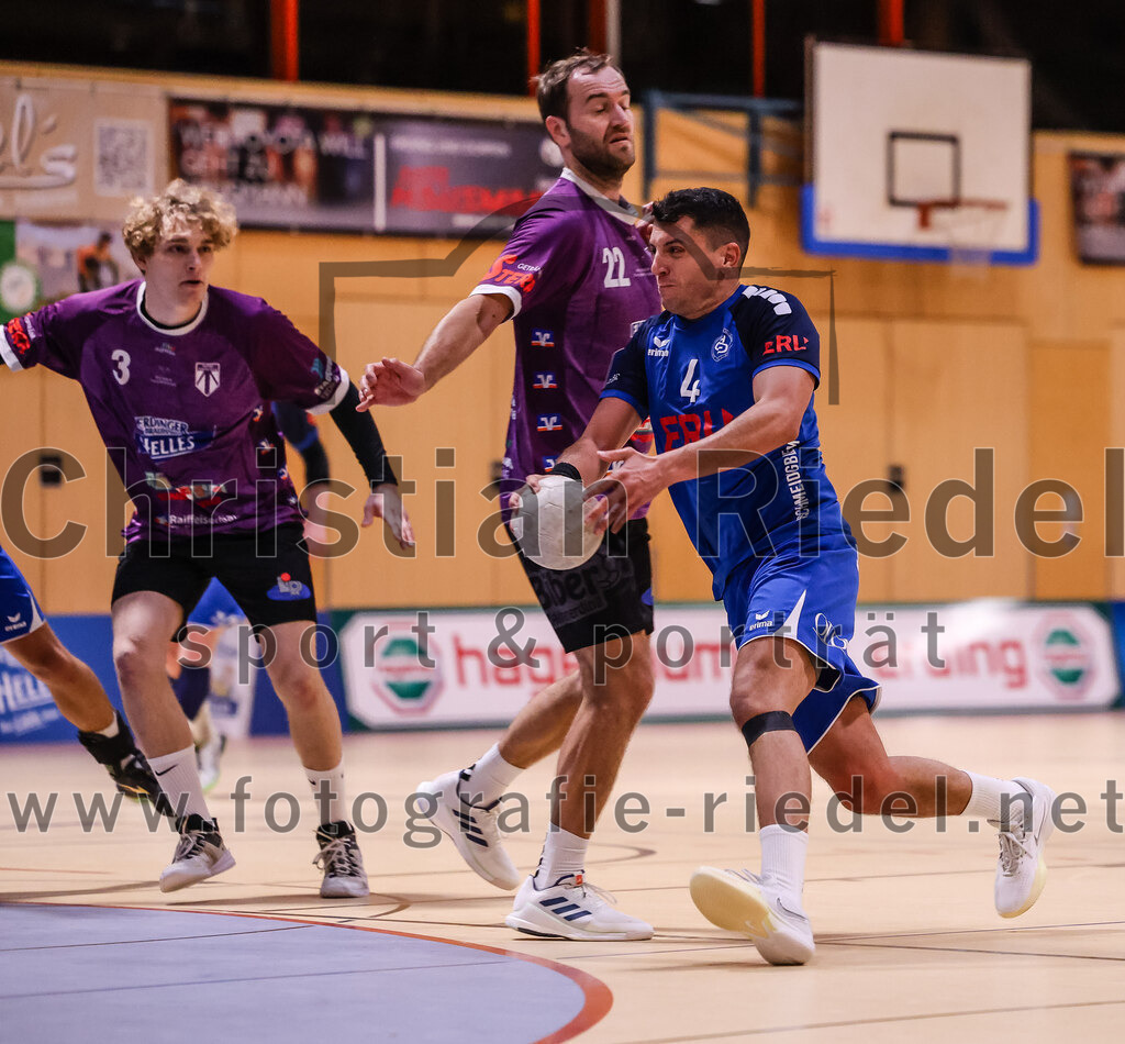 2024-11-09_019_SpVgg_Altenerding_II_gegen_HC_Deggendorf | Erding, Deutschland, 09.11.2024:Handball, Bezirksliga Männer Ost 2024 / 2025, 4. Spieltag, SpVgg Altenerding II gegen HC Deggendorf, Endergebnis: 25:24Foto: Christian Riedel / fotografie-riedel.net