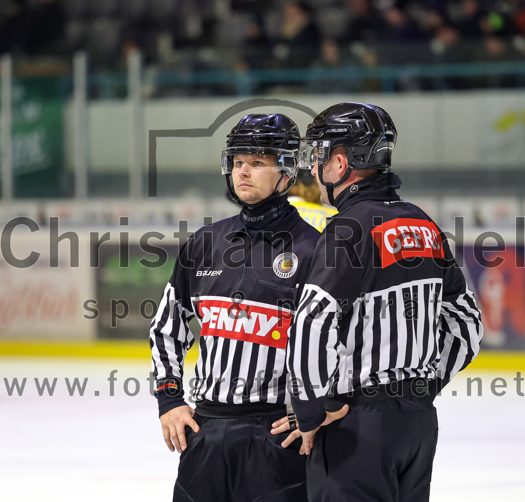 2025-10-10_082_TSV_Erding_gegen_onesto_Tigers_Bayreuth | Erding, Deutschland, 10.10.2025:Eishockey, Oberliga Süd 2025 / 2026, 7. Spieltag, TSV Erding gegen onesto Tigers Bayreuth, Endergebnis: 2:5Foto: Christian Riedel / fotografie-riedel.net