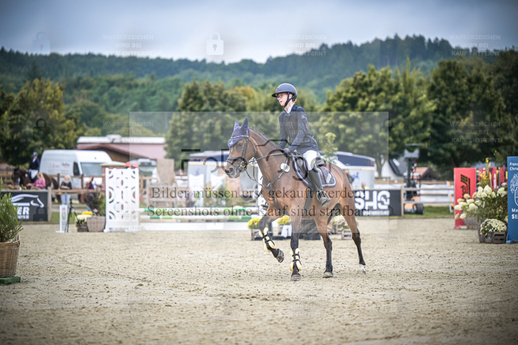 DOS_0575 | Entdecke hochwertige Reitturnierfotos von Foto Oger. Professionell, emotional und authentisch – jetzt Lieblingsmomente im Shop bestellen. - Realisiert mit Pictrs.com