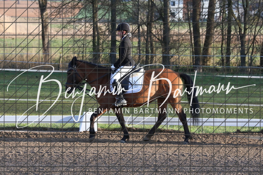 AZ2A2328 | Benjamin Bartmann Photomoments