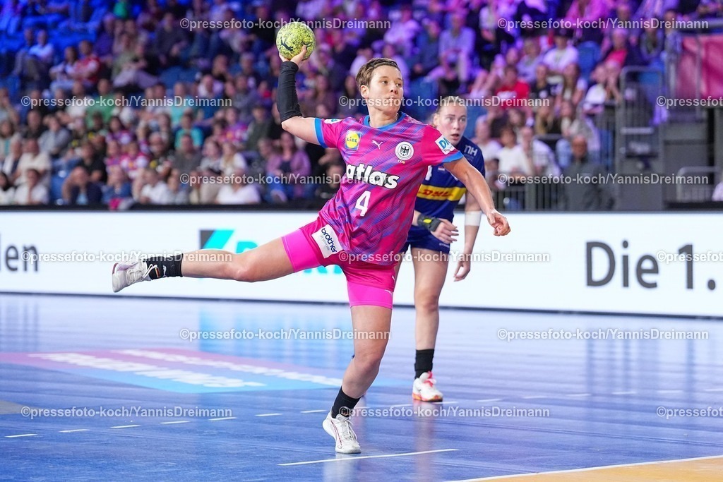 xydrx21092501042 | 21.09.2025, xydrx, Handball, Frauen Länderspiel, Deutschland - Niederlande, YAILA Arena: Alina Grijseels (GER #4)