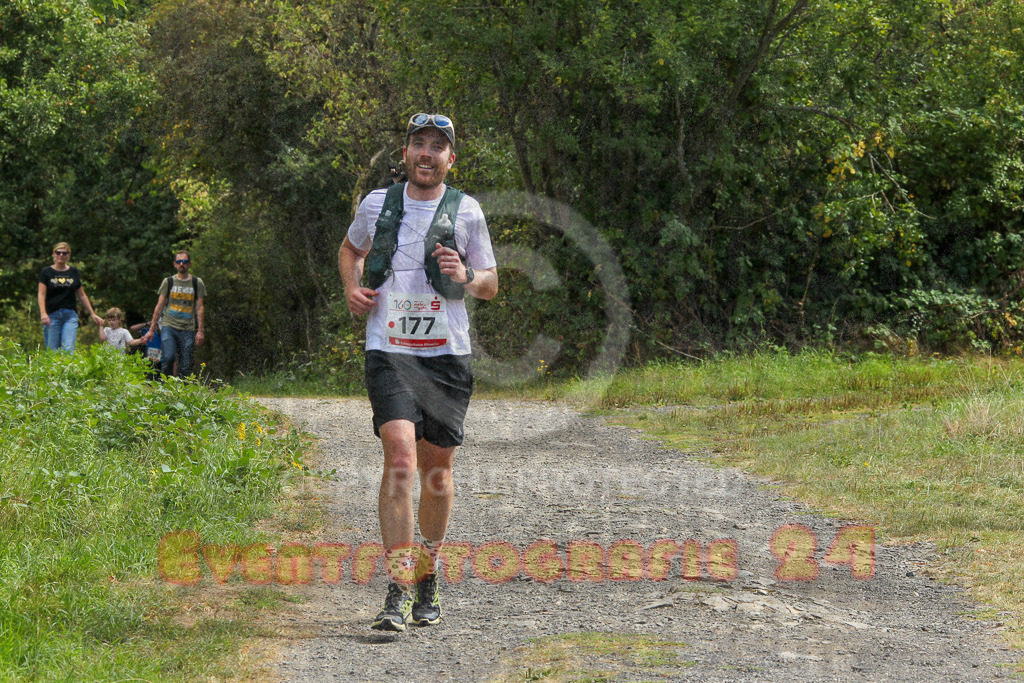 250830_1405_EV4_4307 | Sportfotografie im Rhein-Sieg Kreis, Köln, Bonn, NRW, Rheinland Pfalz, Hessen, etc. Unser Tätigkeitsfeld umfasst den Laufsport vom Volkslauf über den Marathon, Duathlon, Triathon bis zum Ultralauf wie Kölnpfad Ultra oder Schindertrail.