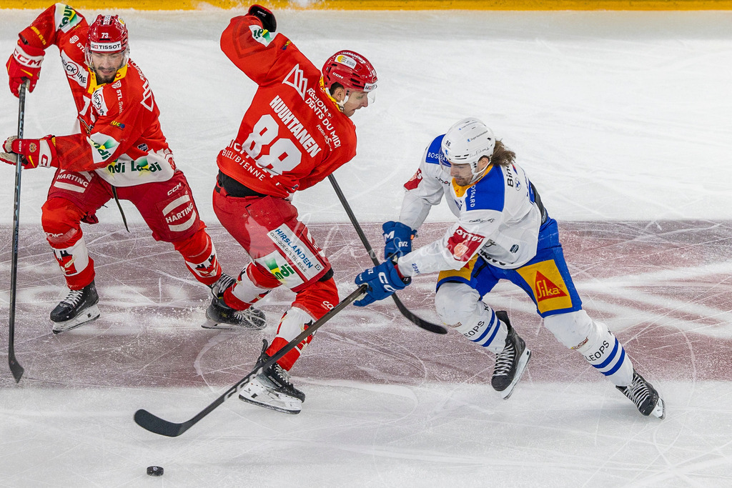EHCB vs EVZ 20260227_WB-6895 | Sportbilder, Sportfotograf, Hochzeits- und Eventfotografin, Flugshows, Portraits und Tiershooting, Aviation, Downhill, Nationalleague, Swissleague, International
