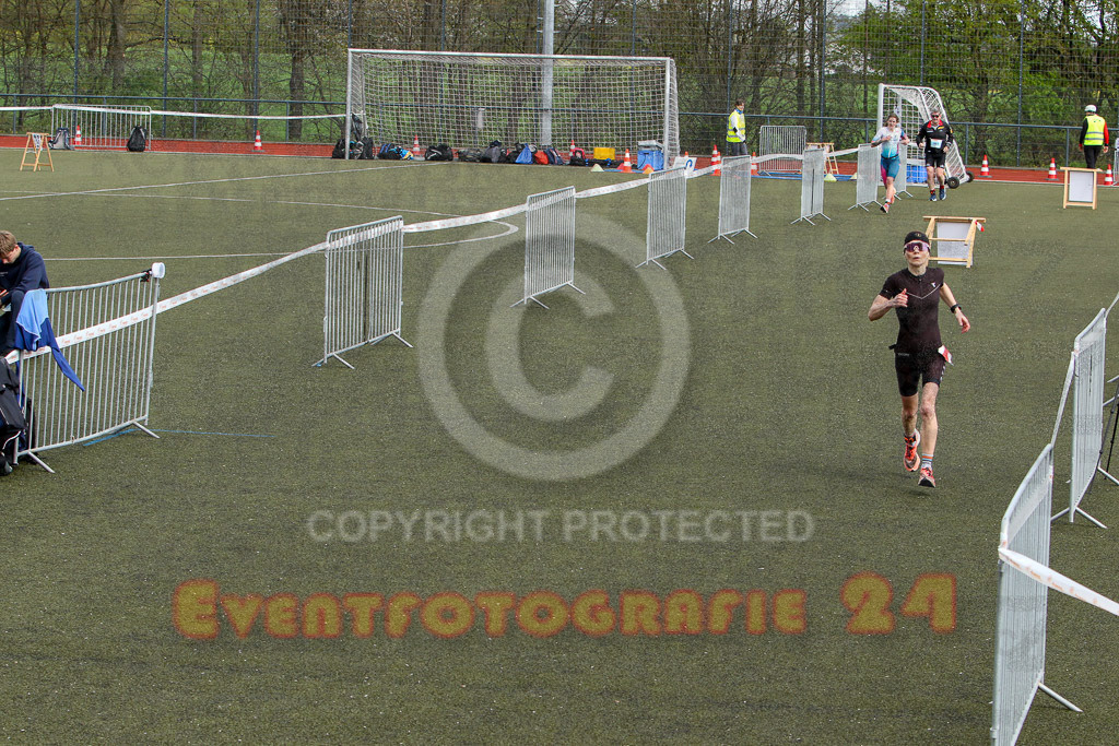 230423_1104_EV8_8285 | Sportfotografie im Rhein-Sieg Kreis, Köln, Bonn, NRW, Rheinland Pfalz, Hessen, etc. Unser Tätigkeitsfeld umfasst den Laufsport vom Volkslauf über den Marathon, Duathlon, Triathon bis zum Ultralauf wie Kölnpfad Ultra oder Schindertrail.