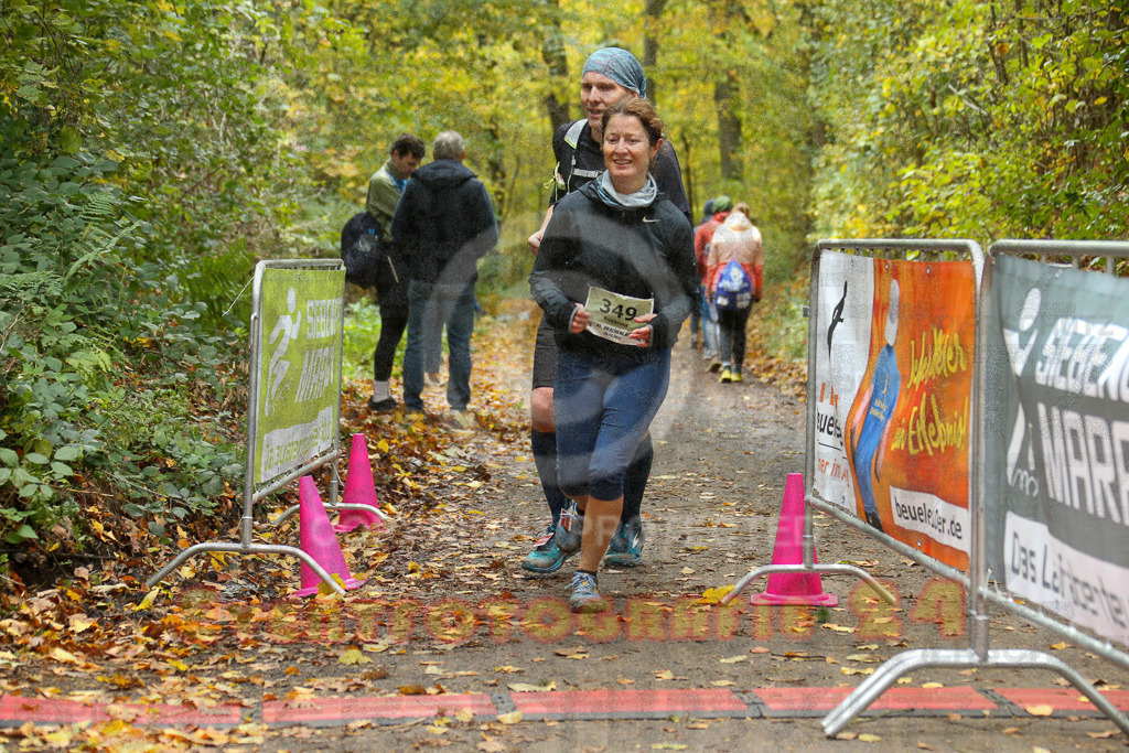 251026_1341_EX1_3869 | Sportfotografie im Rhein-Sieg Kreis, Köln, Bonn, NRW, Rheinland Pfalz, Hessen, etc. Unser Tätigkeitsfeld umfasst den Laufsport vom Volkslauf über den Marathon, Duathlon, Triathon bis zum Ultralauf wie Kölnpfad Ultra oder Schindertrail.