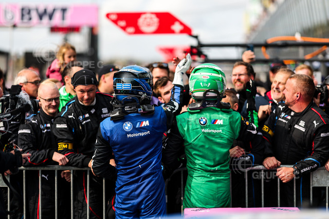 DTM325_060817341814272JS_JS | DTM, 5. + 6. Rennen Zandvoort 2025 - Foto: Gruppe C Photography; #11 BMW M4 GT3 Evo, Schubert Motorsport: Marco Wittmann; #33 BMW M4 GT3 Evo, Schubert Motorsport: René Rast - Realisiert mit Pictrs.com