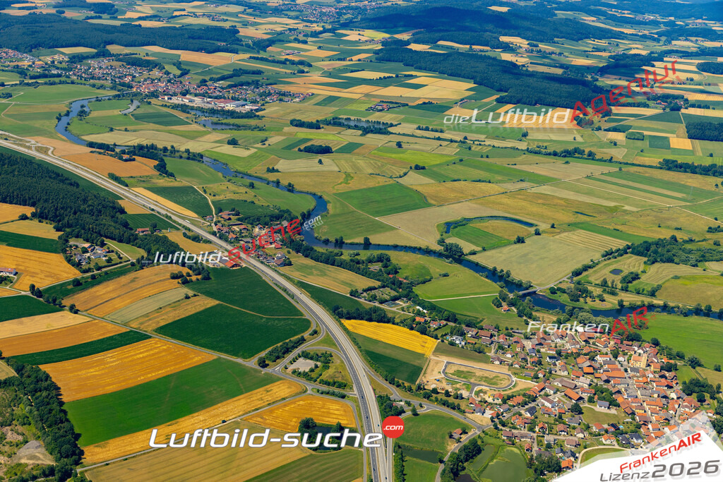 Die Luftaufnahme Wulfing - Cham wurde 2022 vom Flugzeug aus (keine Drohne) erstellt. Hohe Auflösung -für große Poster und Wandbilder geeignet - Garantiert!