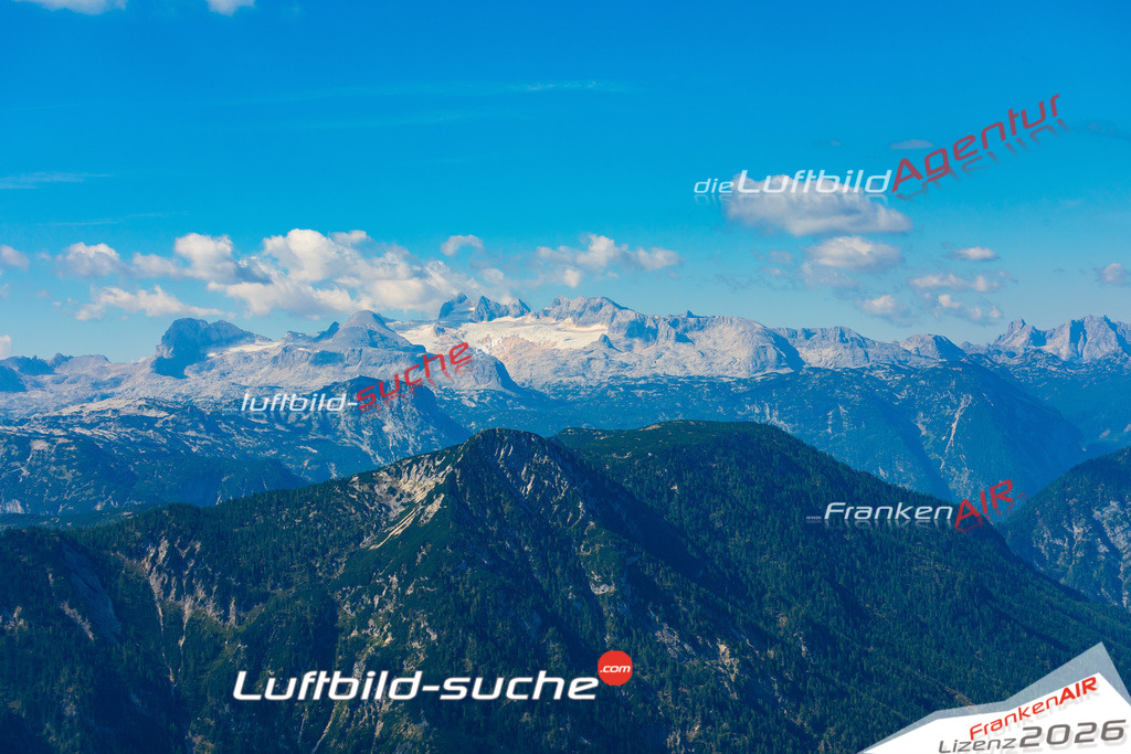Schöne Luftaufnahme als Geschenk in Dachstein Gletscher Hallstatt - Die Luftbildaufnahme wurde 2025 vom UL-Flugzeug heraus erstellt ( keine Drohne ) - Hochauflösende Luftaufnahme -Nicht vergleichbar mit Google Maps oder Satelittenbilder- Die Geschenkidee !Mit Lizenz und Bildrechte bestellbar