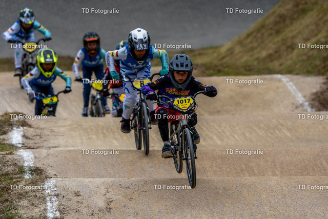 BayBMX2026-05961 | Fotogalerie von Thomas Dettweiler mit Eventbildern und lizenzfreien Fotos. Perfekt als Wandbild, für Büro, Website oder private Nutzung. - Realisiert mit Pictrs.com