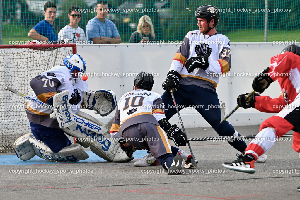 VAS Ballhockey vs. HSC Eagles Poggersdorf | #70 Moser Lukas, #10 Falkner Marco, #97 Pirsch Christoph, VAS Ballhockey vs. HSC Eagles Poggersdorf, VAS Ballhockey vs. HSC Eagles Poggersdorf am 14.07.2024 in Villach (Alpen Arena ), Austria, (Photo by Bernd Stefan)