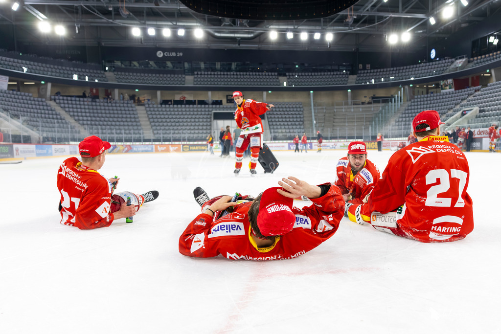 U21 Elit_EHCB vs GCK Lions _5-363 | Sportbilder, Sportfotograf, Hochzeits- und Eventfotografin, Flugshows, Portraits und Tiershooting, Aviation, Downhill, Nationalleague, Swissleague, International