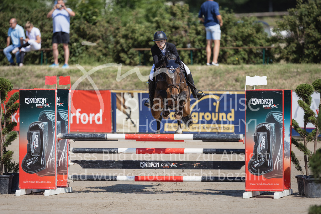 230625_PfSpTa_A2-Stil-206 | Deine schönsten Turniermomente als professionelle Fotos! Entdecke hochwertige Pferdesport-Fotografie im Online-Shop. Jetzt Fotos finden & bestellen!