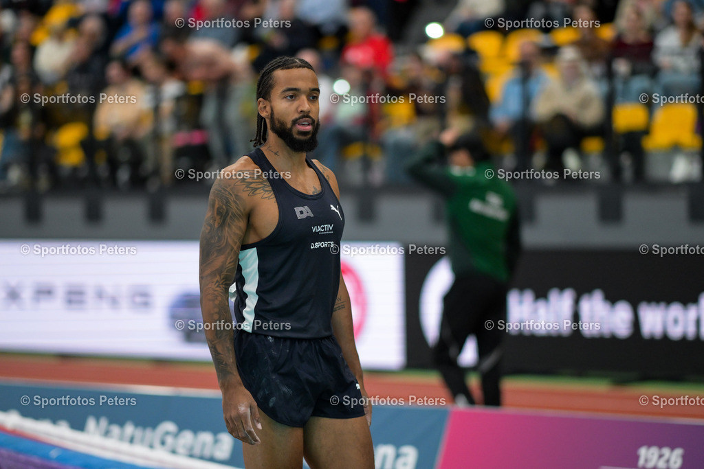 DM Halle 2026_Samstag-145 | 28.02.2026, xkaix, Leichtathletik Deutsche Meisterschaften Halle 2026,  v.l. Bo Kanda Lita Baehre (Düsseldorf Athletics) - Realized with Pictrs.com