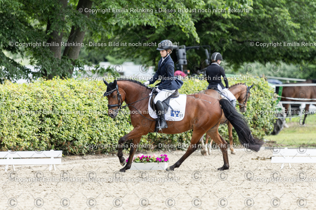 CL5A8521 | Emilia Reinking Fotografie - Realisiert mit Pictrs.com