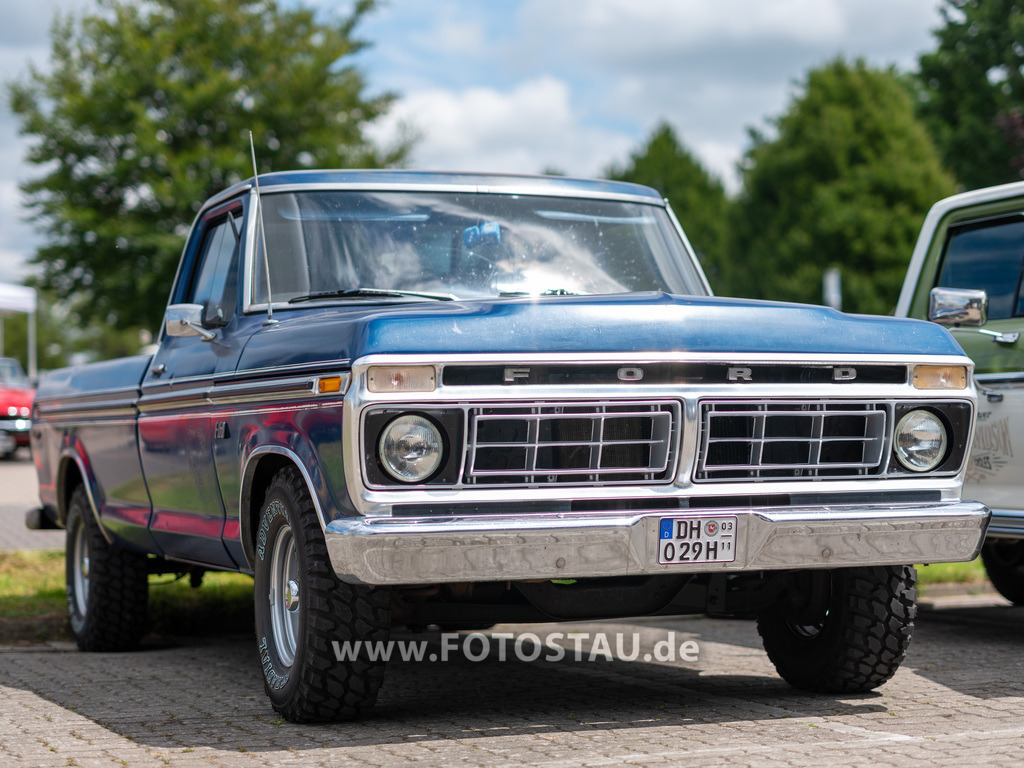 20250629-00184 | Erleben Sie hier die Faszination der klassischen Fahrzeuge in Bildern und lassen sich begeistern! - Realisiert mit Pictrs.com