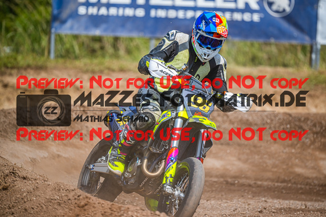 MaZZes_FotoMatrix_220619_1807 | S2