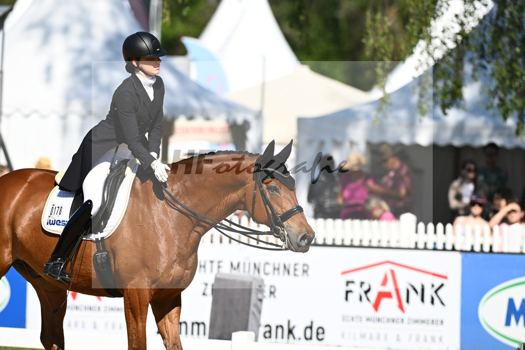 Nuscheler_Karl Louis_12245125 | hf-fotografie - Realisiert mit Pictrs.com