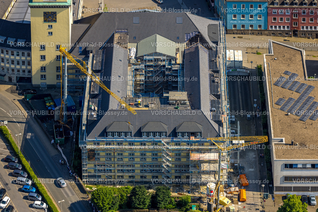 Witten240506915 | Luftbild, Rathaus Witten mit Baustelle Sanierung und Baugerüst, Witten, Ruhrgebiet, Nordrhein-Westfalen, Deutschland