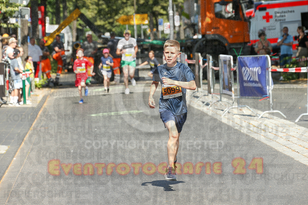 250621_1043_EX1_2225 | Sportfotografie im Rhein-Sieg Kreis, Köln, Bonn, NRW, Rheinland Pfalz, Hessen, etc. Unser Tätigkeitsfeld umfasst den Laufsport vom Volkslauf über den Marathon, Duathlon, Triathon bis zum Ultralauf wie Kölnpfad Ultra oder Schindertrail.