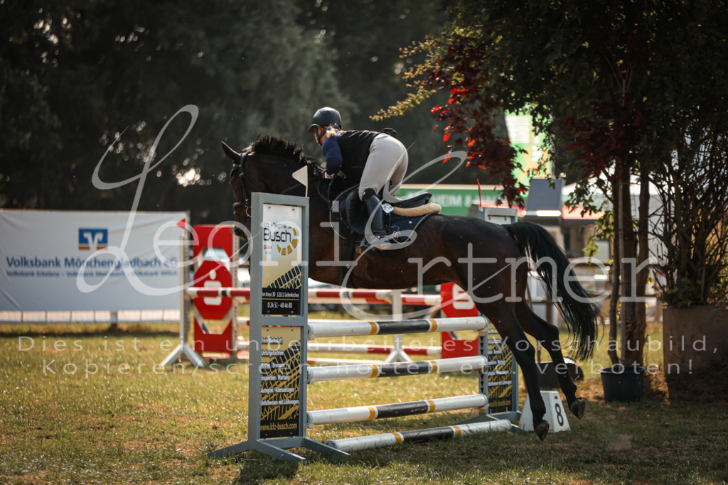 13.FrPfA00122 | Leoni Ertmer Photography - Realisiert mit Pictrs.com