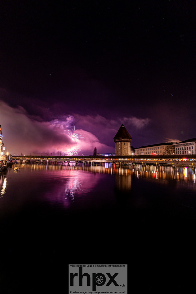  Neujahrszauber Luzern 2025 | Stimmungsvolle Fotokunst aus Luzern. Erlebe den Pilatus, den See und die Stadt Luzern in exklusiven Aufnahmen in der Fotogalerie & Shop. - Realisiert mit Pictrs.com
