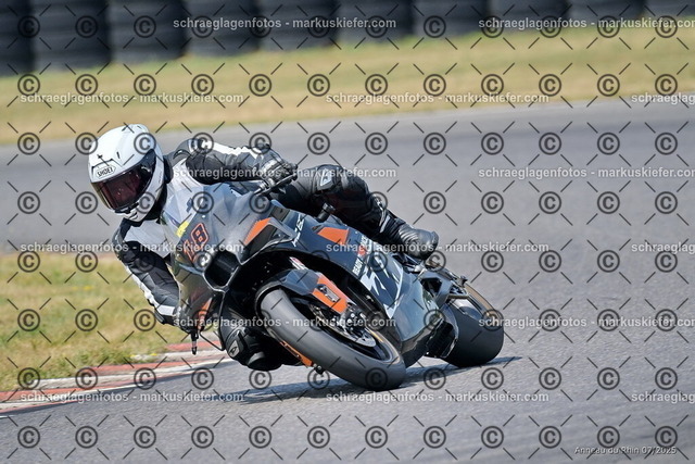 25bt04-1917 | markuskiefer.com - Realisiert mit Pictrs.com