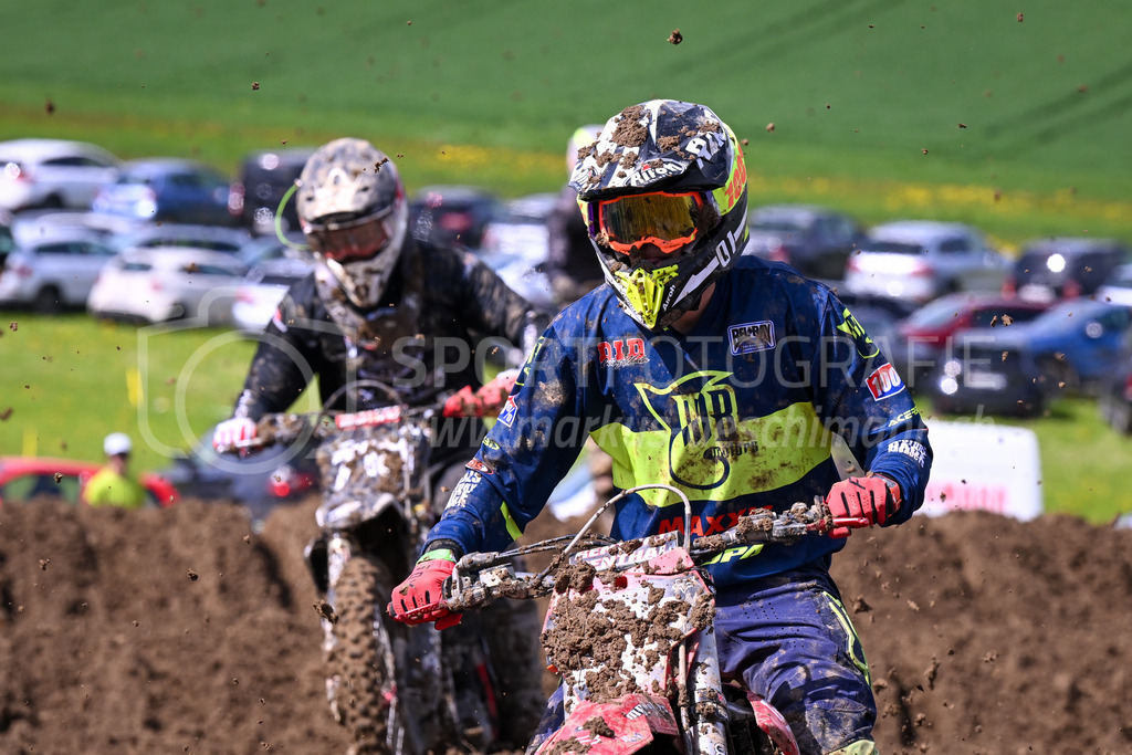 Motocross Schlatt bei Winterthur - 29. April 2023 | Fahrer in der Kategorie MX2 am Motocross Schlatt bei Winterthur, 29. April 2023.
Instagram: @mx_schlatt | @mc_wila | @sam_schweiz
Bild: Sportfotografie Markus Aeschimann | www.markus-aeschimann.ch - Realisiert mit Pictrs.com