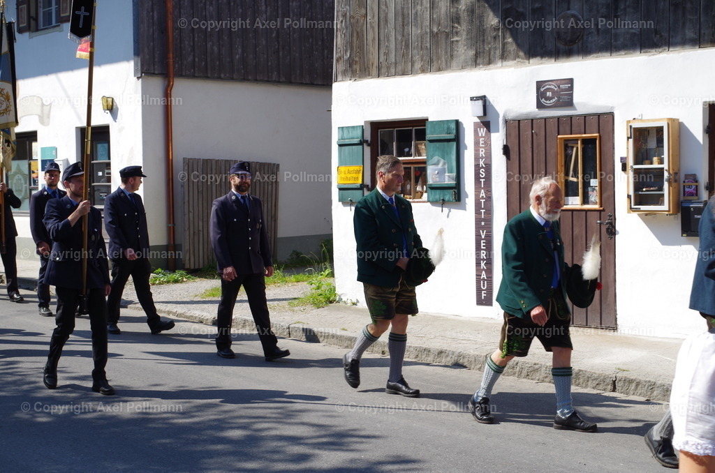 IMGP3683 | fotografiert von Axel PollmannLeonhardi Wallfahrt Benediktbeuern und Murnau, Fronleichnam, Fasching, Landschaft im Loisachtal und Benediktbeuern  - Realisiert mit Pictrs.com
