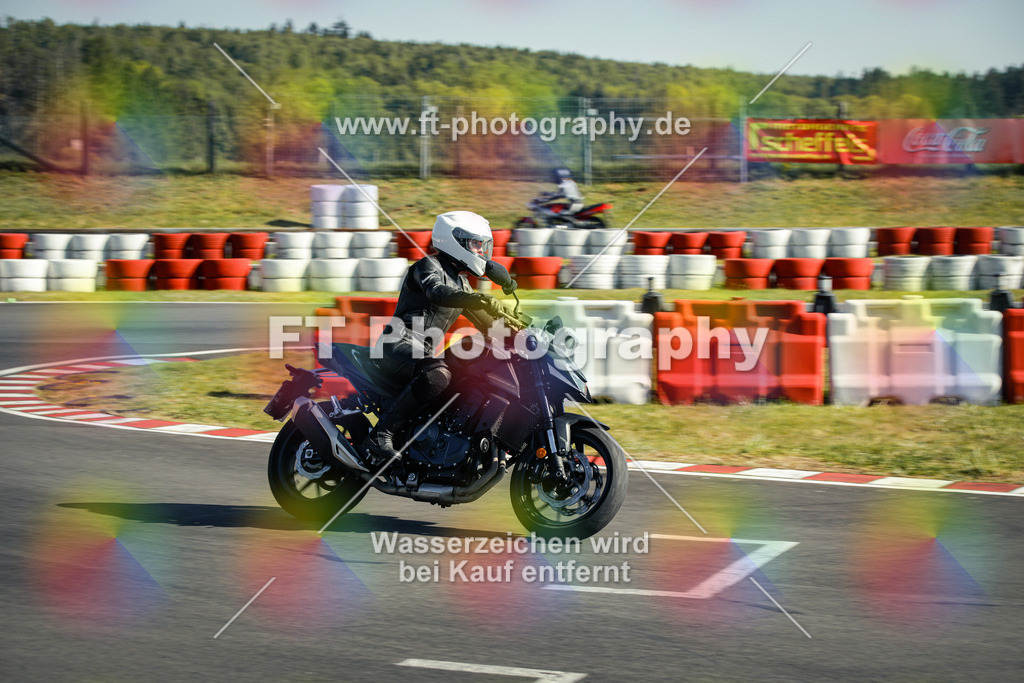OBK_Mai_Martina_Markus-10238 | Hier findet Ihr Bilder von Touristenfahrten auf der Nürburgring Nordschleife oder von anderen Veranstaltungen die ich besucht habe. Viel Spass beim Durch Schauen 