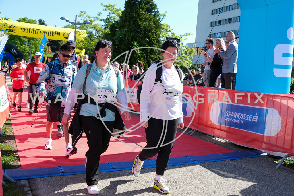 ..... | LINZ,AUSTRIA,27.April 24, Int. 3 Brückenlauf Linz  , Image shows: Photo: WAPICS / Michael ring