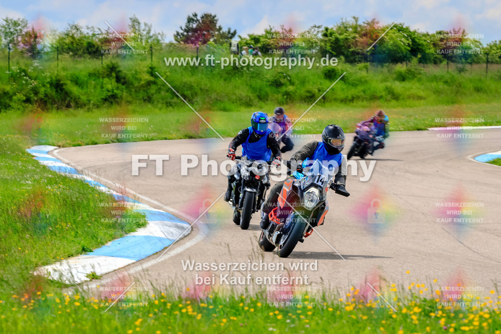 MotoTeam-0025 | Hier findet Ihr Bilder von Touristenfahrten auf der Nürburgring Nordschleife oder von anderen Veranstaltungen die ich besucht habe. Viel Spass beim Durch Schauen 