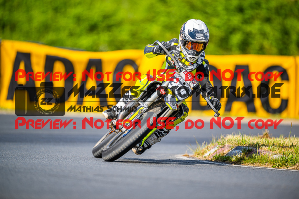 MaZZes_FotoMatrix_220528_3725 | Fotograf Mathias Schmid
Sportfotograf,
Eventfotograf,
Hochzeitsfotograf,
Portraitfotograf