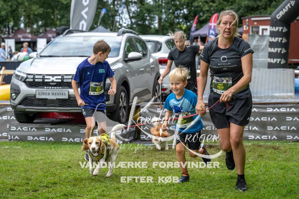 1436_ZZ91585 | kk-dogfotos