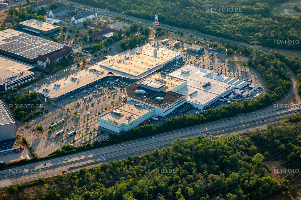 XXXLutz Mann Mobilia Mannheim https://www.xxxlutz.de | Luftbild: XXXLutz Mann Mobilia Mannheim https://www.xxxlutz.de im Ortsteil Vogelstang in Mannheim im Bundesland Baden-Württemberg in Deutschland. Foto: IMG_137139.jpg vom 24.06.2023 durch ©2025 Werner Riehm fly-foto.de/copyright - Realisiert mit Pictrs.com