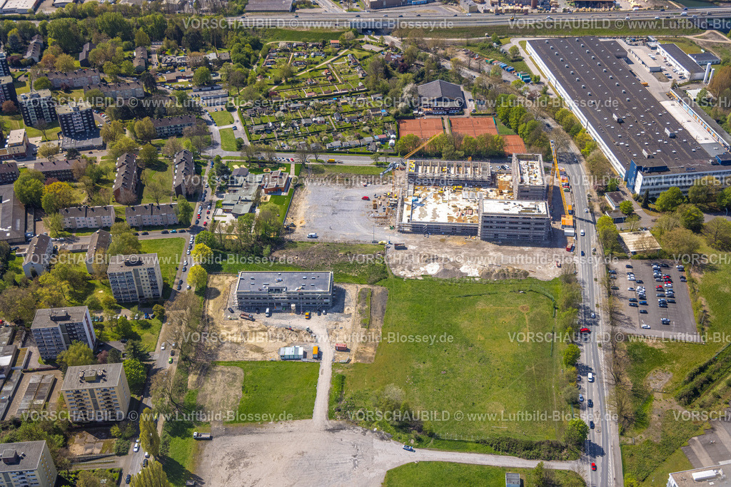 Herne230403095Ost | Luftbild, Baustelle mit Neubau Kaiserquartier, auch Quartier Kaiserstraße, TC Emschertal Herne, Baukau, Herne, Ruhrgebiet, Nordrhein-Westfalen, Deutschland