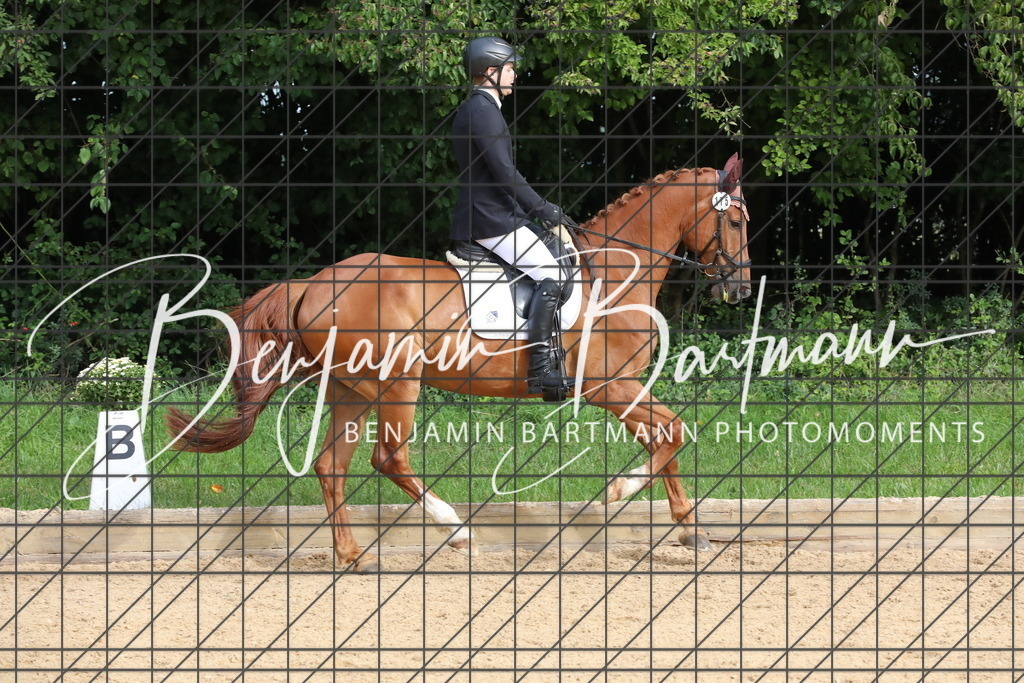 AZ2A1906 | Benjamin Bartmann Photomoments