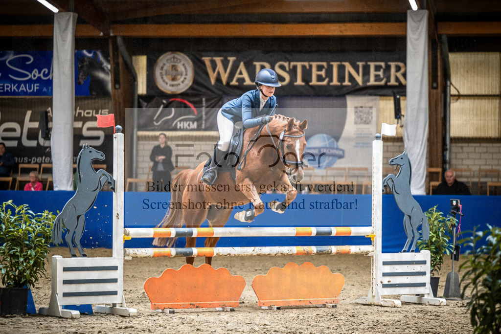 DOS_2551 | Entdecke hochwertige Reitturnierfotos von Foto Oger. Professionell, emotional und authentisch – jetzt Lieblingsmomente im Shop bestellen.Deutschlandweite Turnierfotografie. - Realisiert mit Pictrs.com