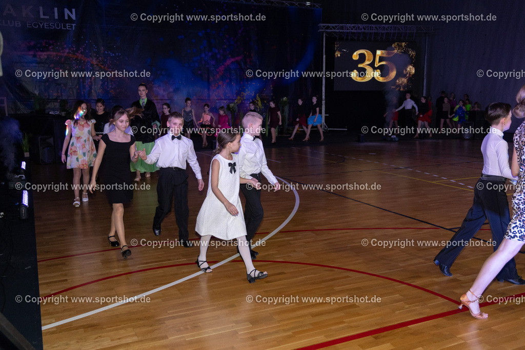 AR6_0627 | Rund um das Thema Sport-Event-Fotografie & individuelle Teilnehmerfotos. Jeder Teilnehmer wird fotografiert.