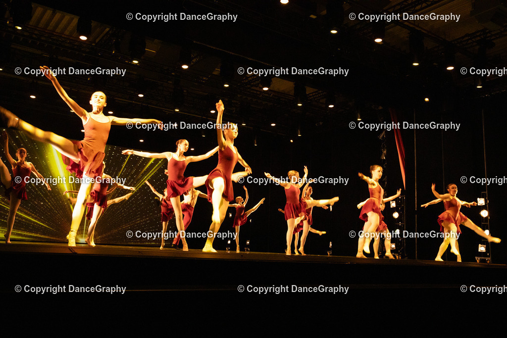 GPHY4664 | DanceGraphy - Realisiert mit Pictrs.com