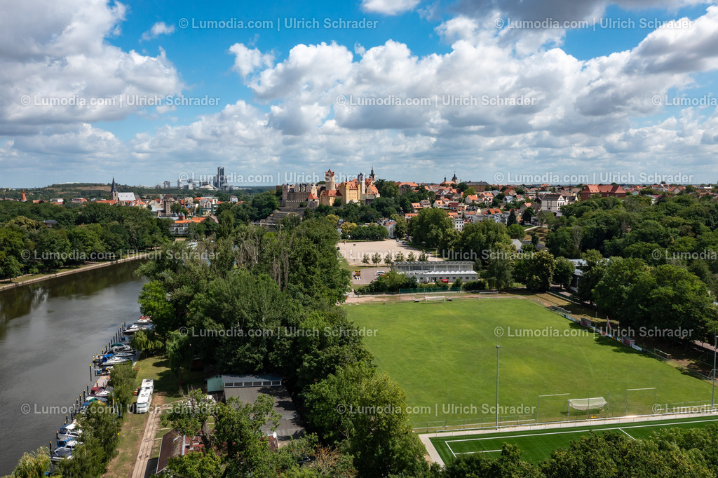 10049-12966 - Bernburg an der Saale | Stockfoto und Bilderpool mit Bildmaterial aus Deutschland, dem Harz, Halberstadt, Quedlinburg, Wernigerode und weltweit. Qualitativ hochwertige und professionelle Fotos anschauen und kaufen. - Realisiert mit Pictrs.com