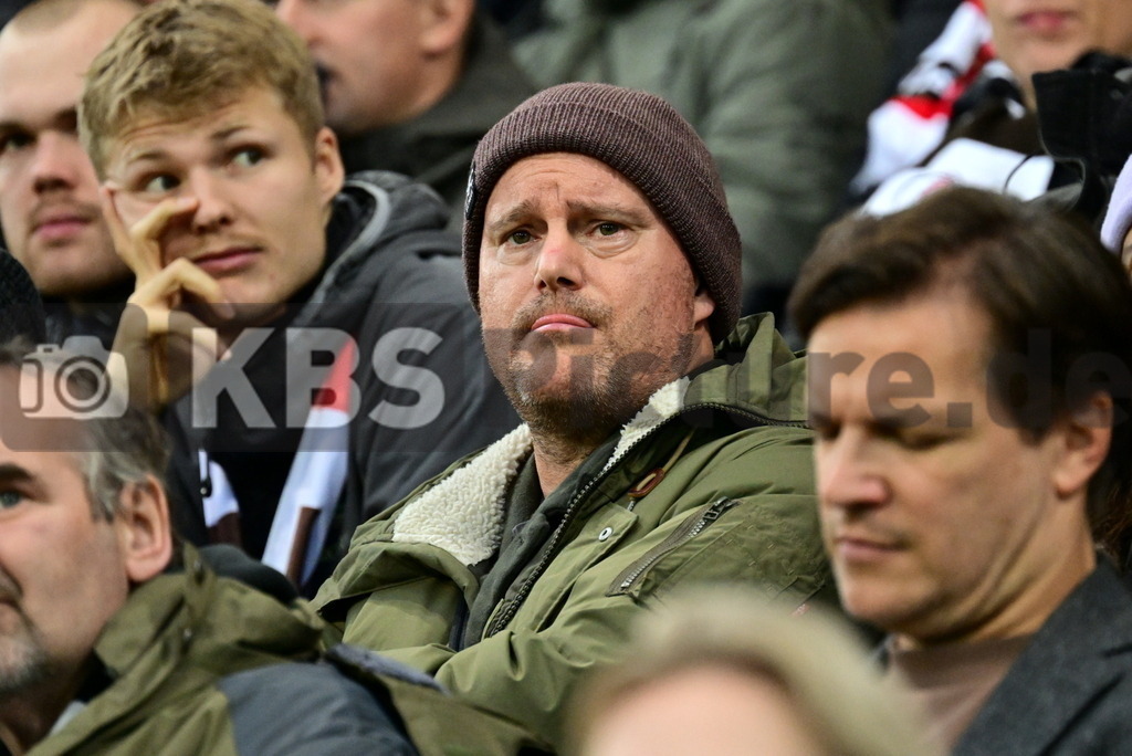 KBS Picture_FCStPauli-Gladbach_005 | Goettlich Oke Praesident (St.Pauli) ,Sportplatz :  Millerntor Stadion, - Realisiert mit Pictrs.com