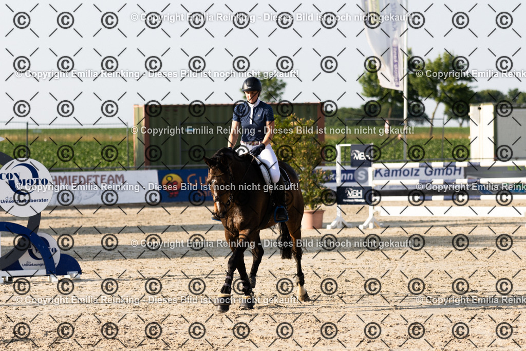 CL5A1451 | Emilia Reinking Fotografie - Realisiert mit Pictrs.com